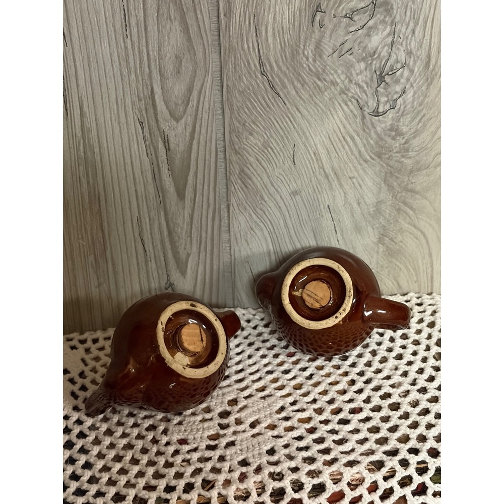 Vintage Brown Glazed Ceramic Teapot Salt and Pepper Shakers Set Novelty Kitchen - Picture 3 of 5